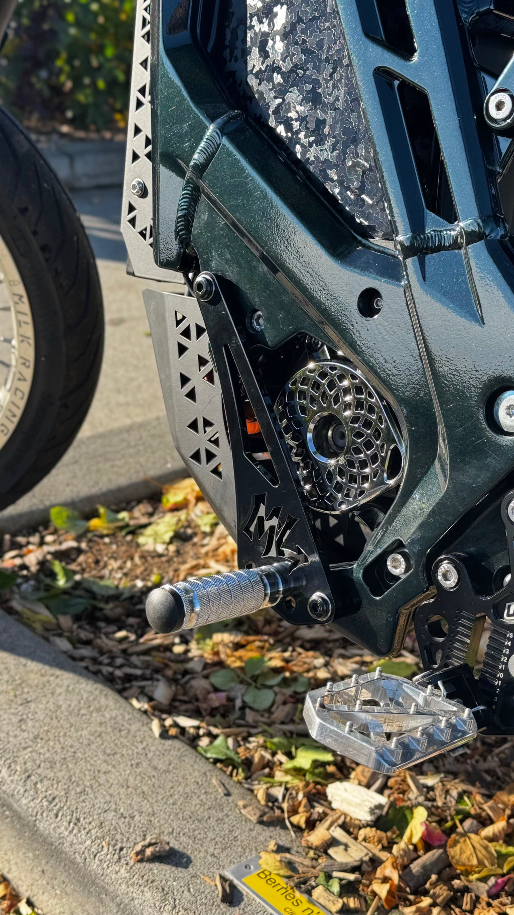 Eride pro shift lock